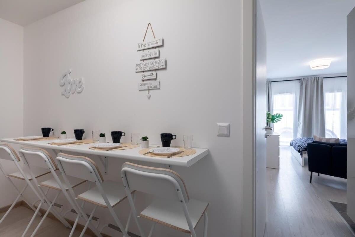 Modern Apt In Authentic Central Area Budapest Exteriör bild